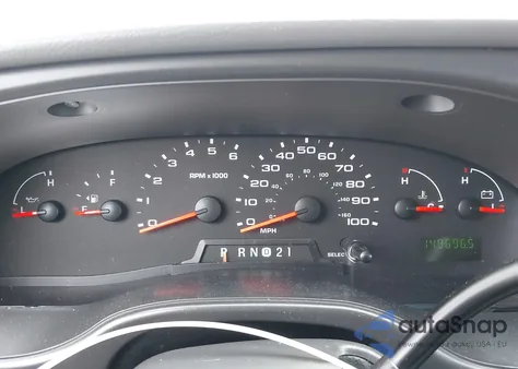 2008 Ford E-350 Super Duty Xl/Xlt z USA, uszkodzony, nr VIN 1FBNE31L08DB04594